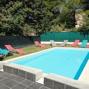 Appartement Joli Le Clos D'aix Avec Grande Terrasse Piscine Et Parking Gratuit